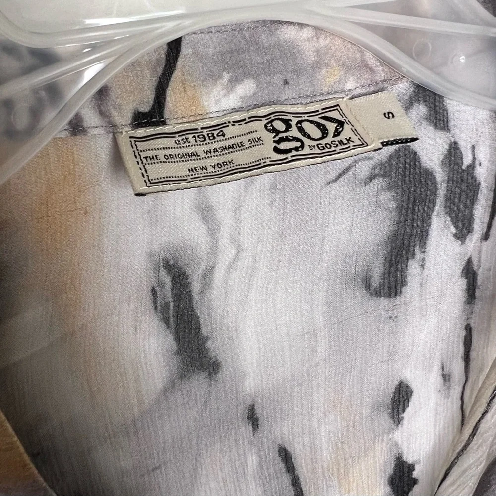 Go by Go Silk Gray‎ Multi Silk Top J22